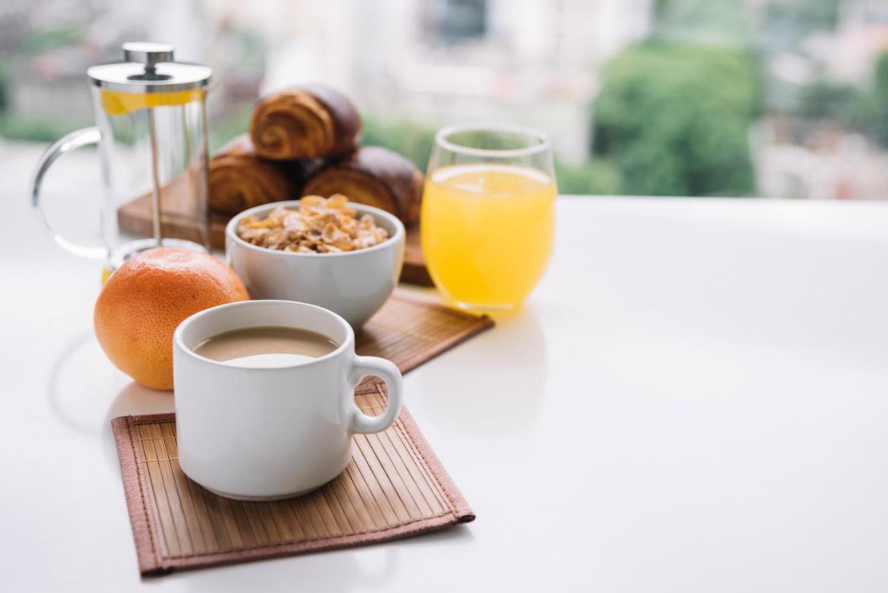 Hotel Elefantino Grey - Free Breakfast & Brunch Until 13-00 - Vicinissimi A Mirabilandia Milano Marittima Exterior foto